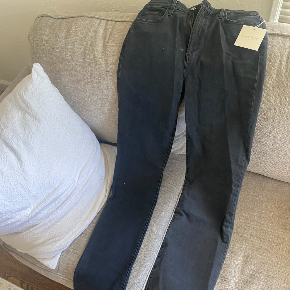 Favorite Daughter Valentina Super High Rise Tower